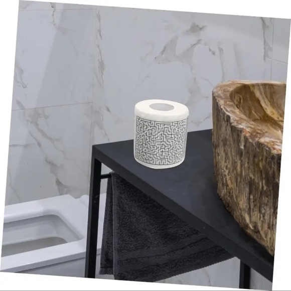 Maze Toilet Paper, Game Printed Toilet Paper Rolls-High-Quality Wo… - Picture 4 of 7